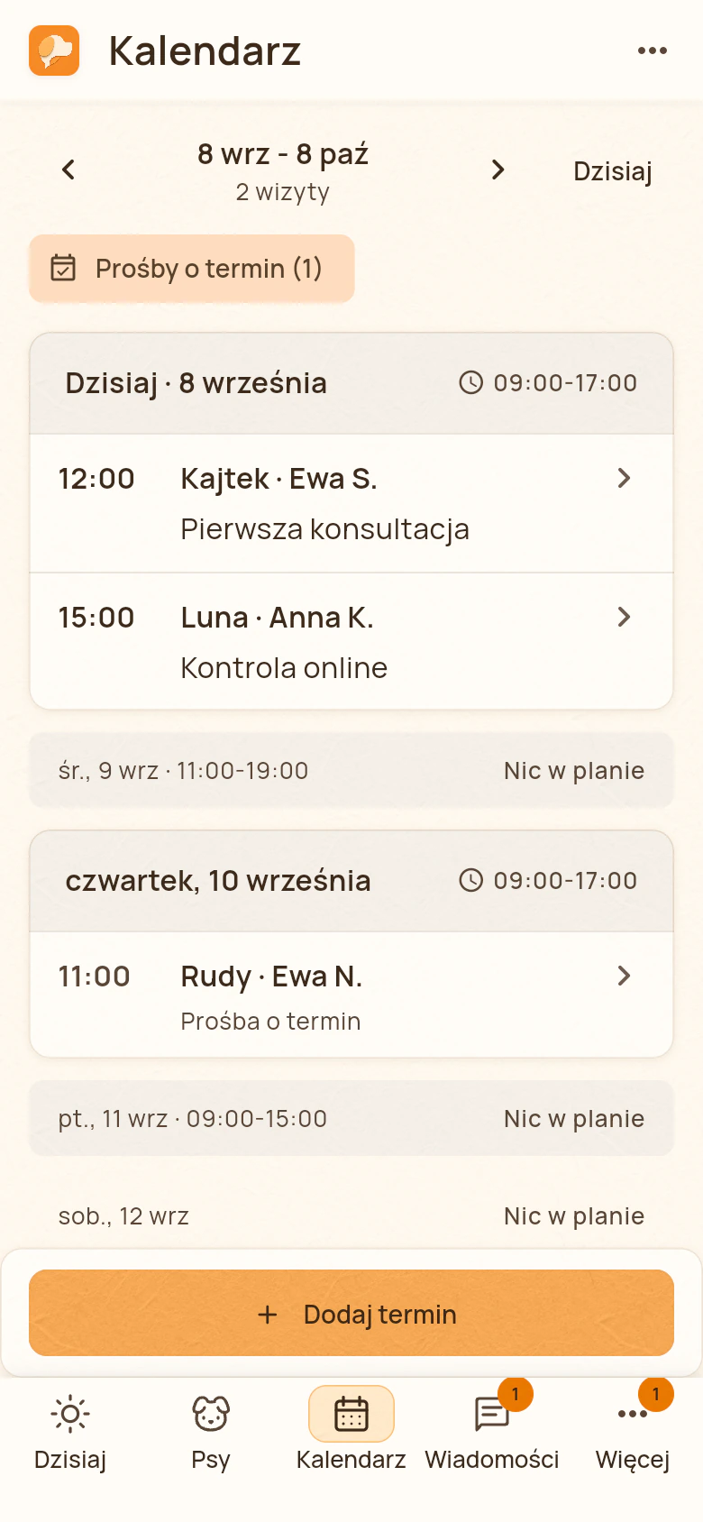 Kalendarz Merdilo Pro z wizytami Kajtka o 12:00 i Luny o 15:00.